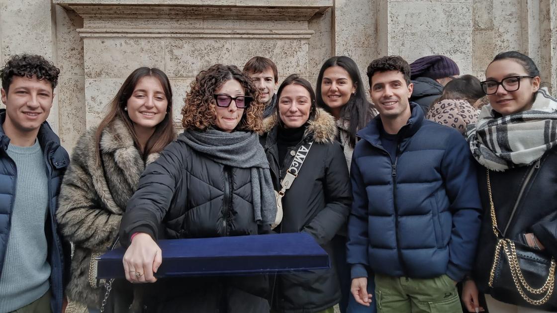 Siena, il tabernacolo più bello è della Tartuca Coli: “Al di là della Contrada siamo tutti uniti”