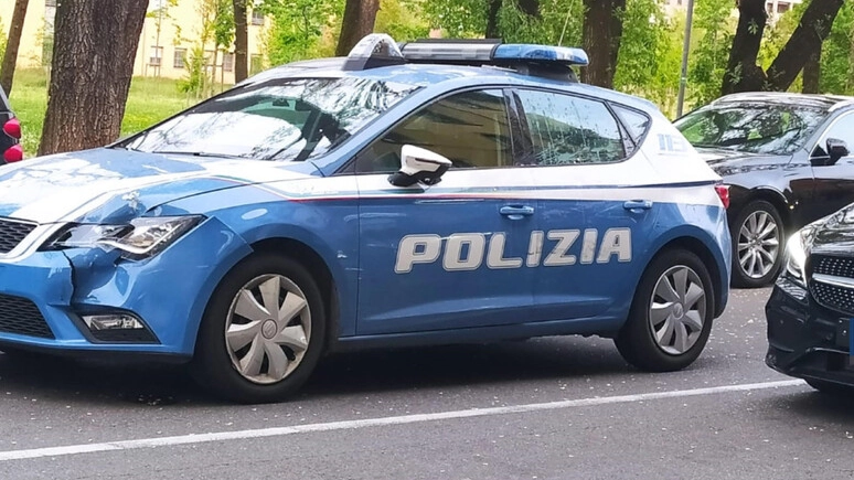 Un'auto della polizia (foto di repertorio)