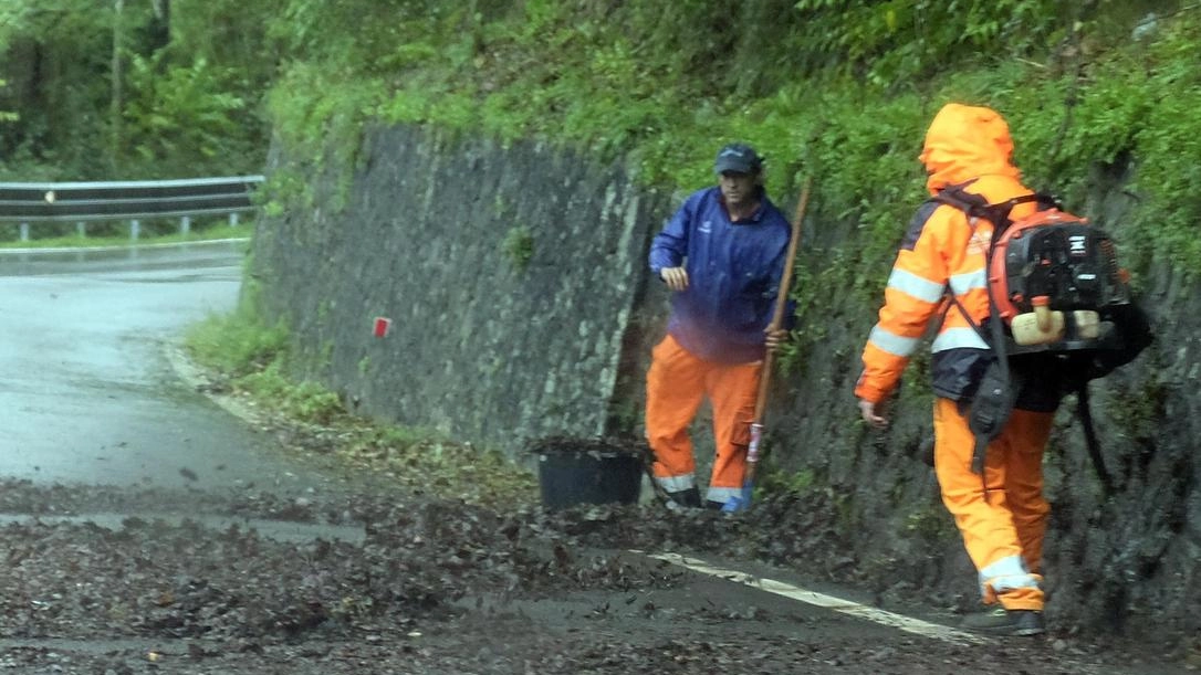 Gli interventi di messa in sicurezza delle strade dopo l’ondata di maltempo