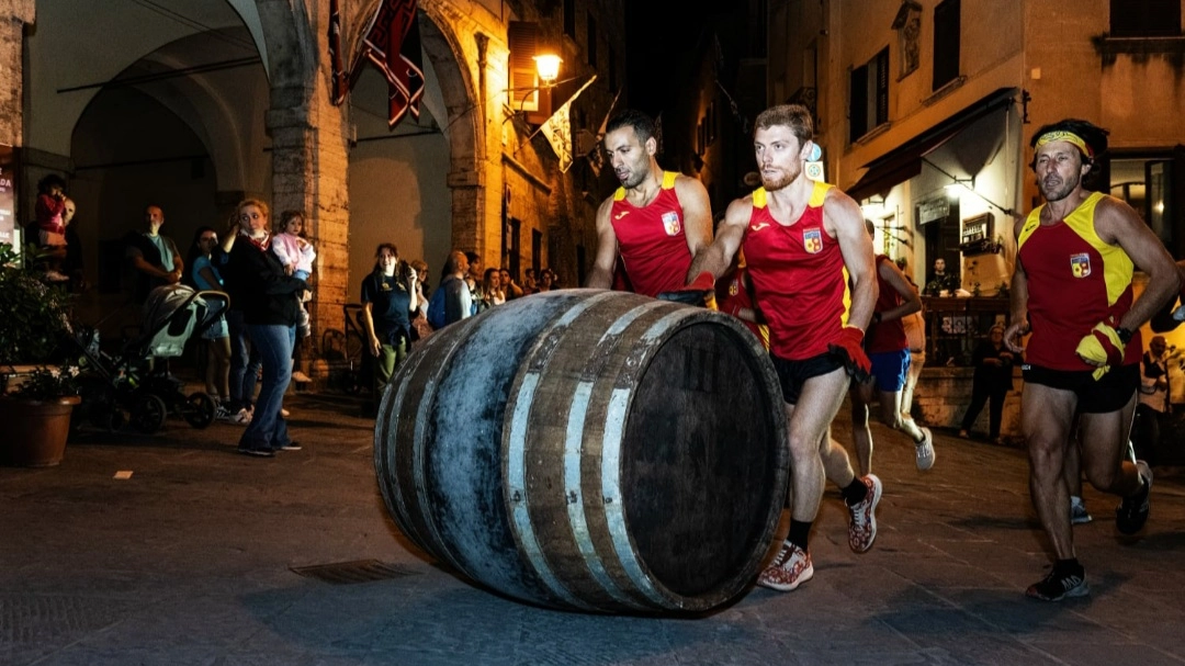 Montepulciano, tutto pronto per la grande corsa delle otto contrade del Bravìo