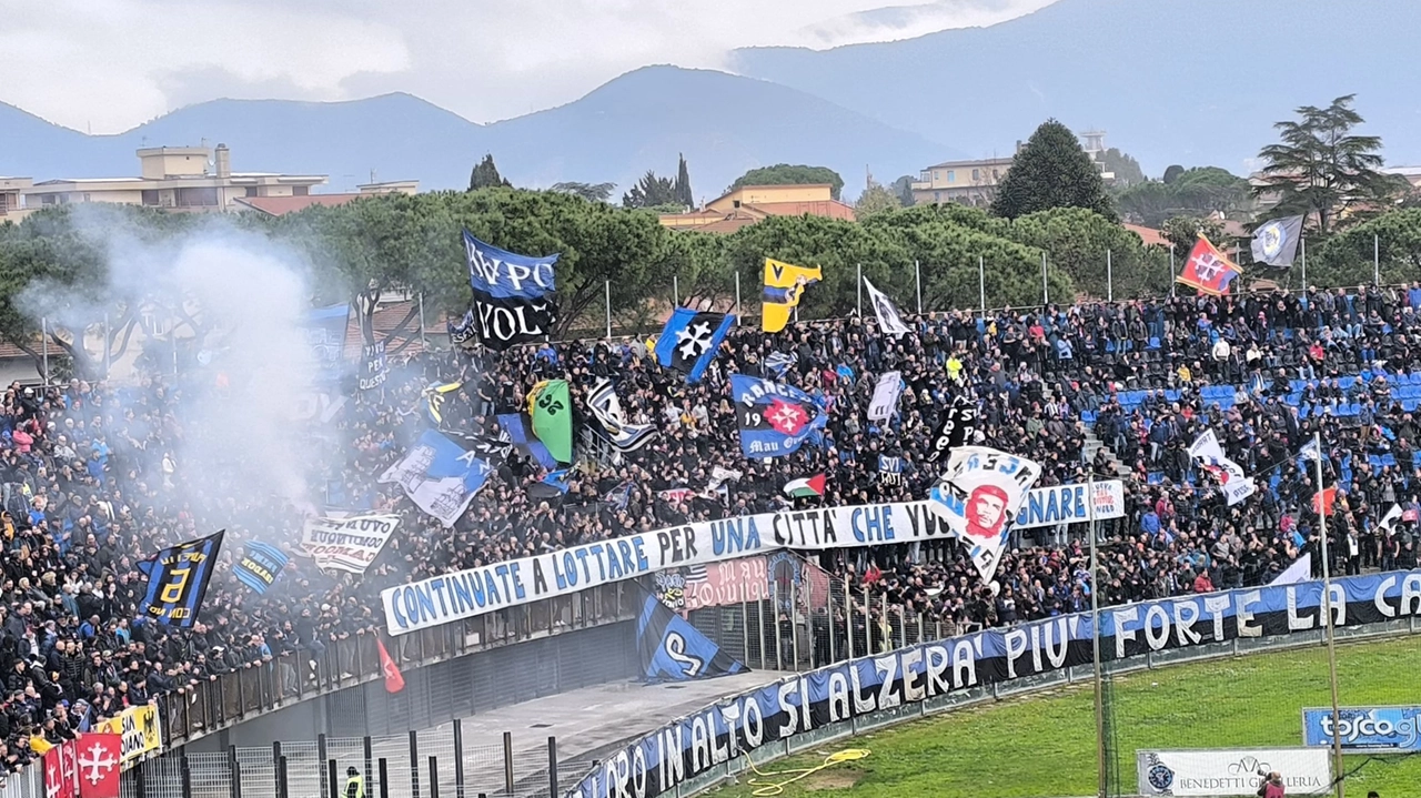 Il tifo all'Arena Garibaldi