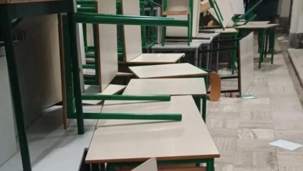 Una delle scuole occupate durante la protesta di dicembre