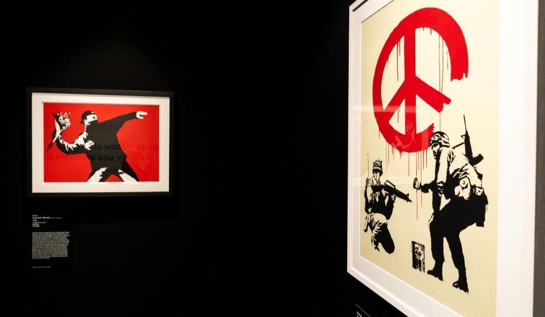 https://www.lanazione.it/image-service/view/acePublic/alias/contentid/ZWVhZWVlNTgtOGRjMi00/0/la-mostra-banksy-nascita-di-un-mito.jpeg