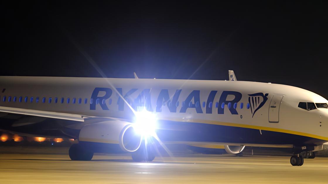 Volo Ryanair Bari Pisa in ritardo di oltre quattro ore: mattinata da dimenticare