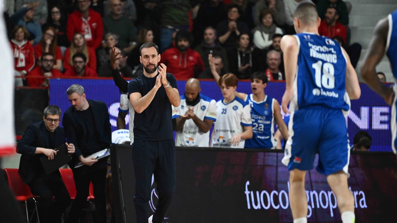 Basket, Serie A: Brescia e Trapani vincono e conservano la vetta a braccetto