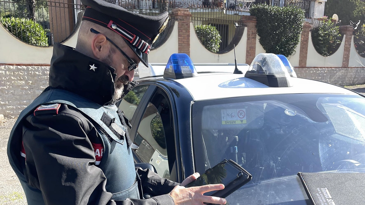 Il blitz dei carabinieri (foto d’archivio)