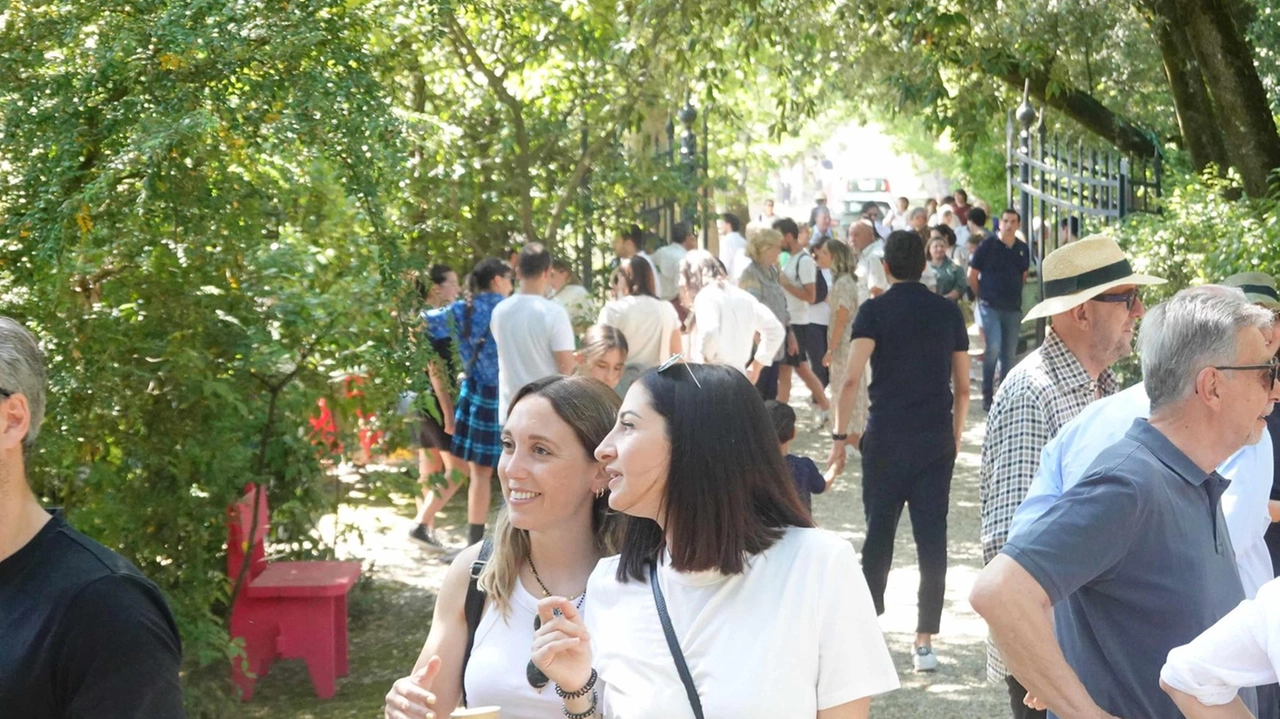 Il festival "Bosco in Festa" a Montelupo Fiorentino compie vent'anni con un programma di tre giorni dedicato all'ecologia e alle tradizioni popolari. Saranno presenti stand gastronomici, mercatino artigianale, tiro con l'arco e concerti.