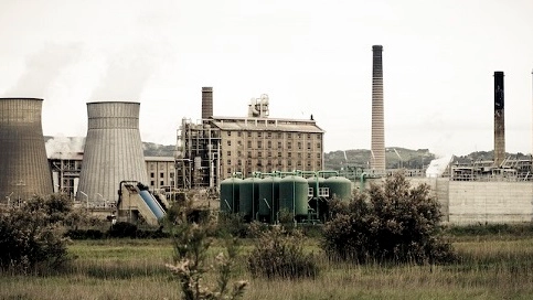 Il parco industriale Solvay a Rosignano