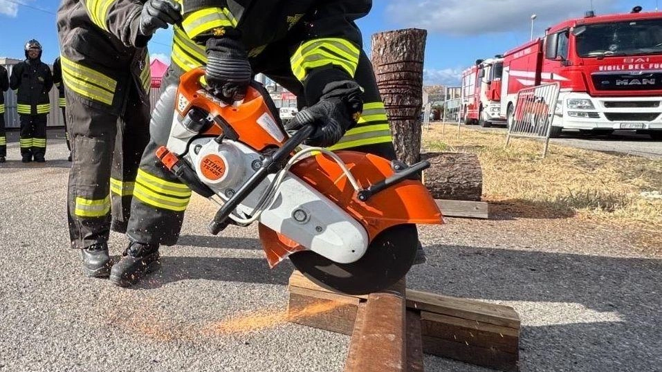 Si è conclusa nel Comando provinciale dei Vigili del fuoco di Grosseto una parte della formazione del 100° corso...