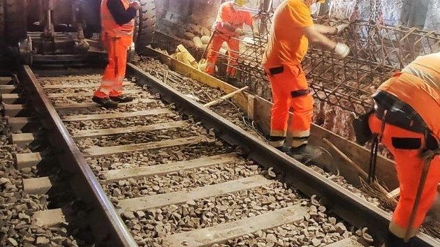 Lavori su una linea ferroviaria (archivio)