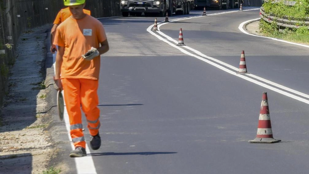 Domani lo stop al traffico dalle 9,30 fino al pomeriggio. Sul cantiere anche l’elicottero.