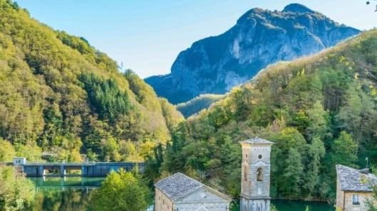 Isola Santa nel cuore della Garfagnana è un luogo incantato rimasto incontaminato nel corso dei secoli