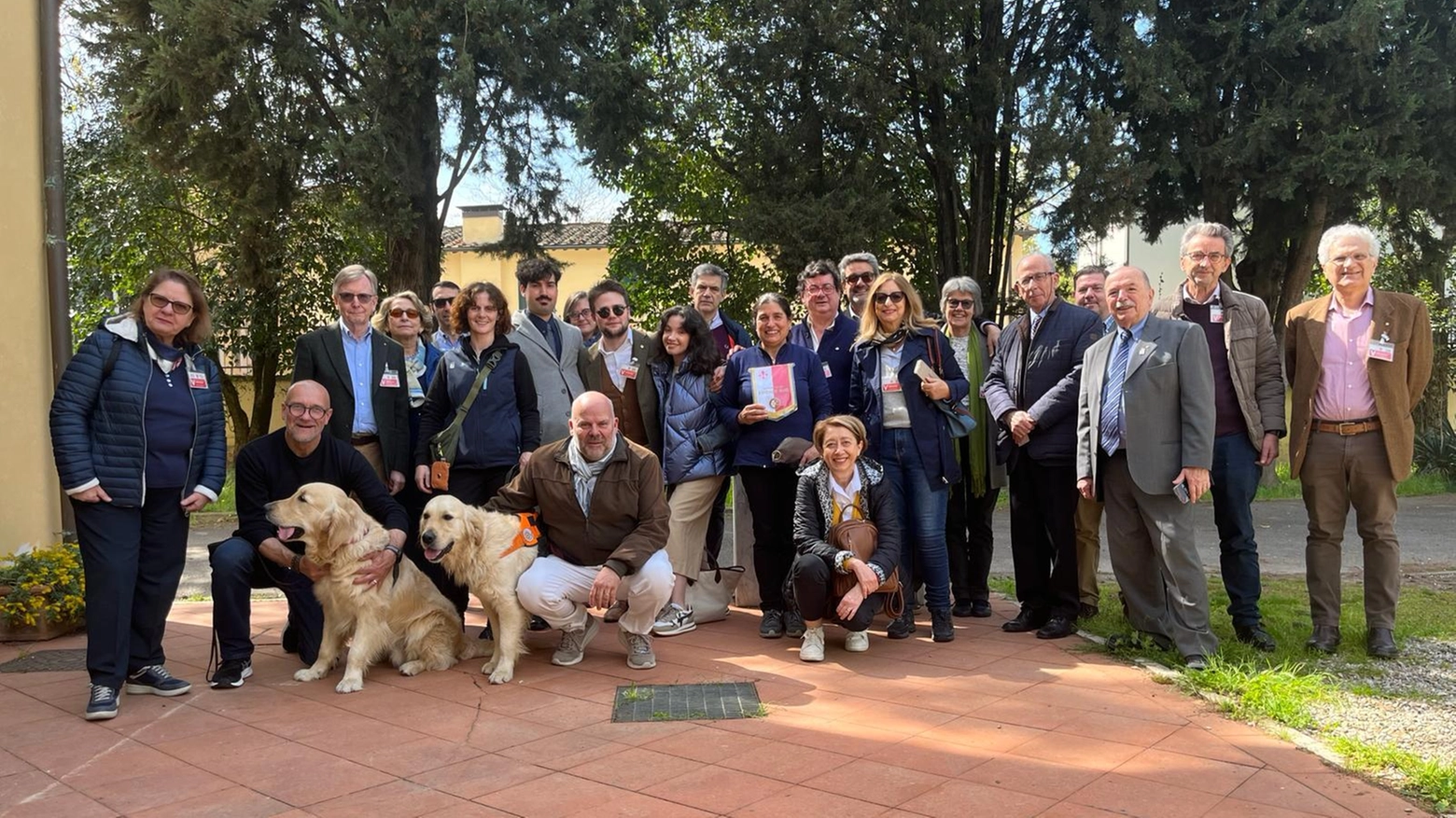 I soci del Rotary e del Rotaract Firenze Sud in visita alla Scuola cani guida di Scandicci