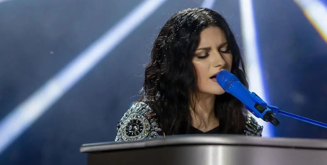 Laura Pausini compie 50 anni. Il successo di una star mondiale