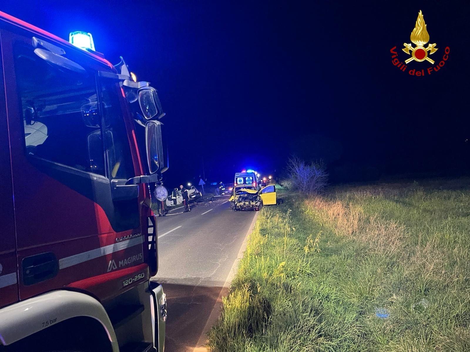 Incidente a Gavorrano, scontro frontale tra due auto