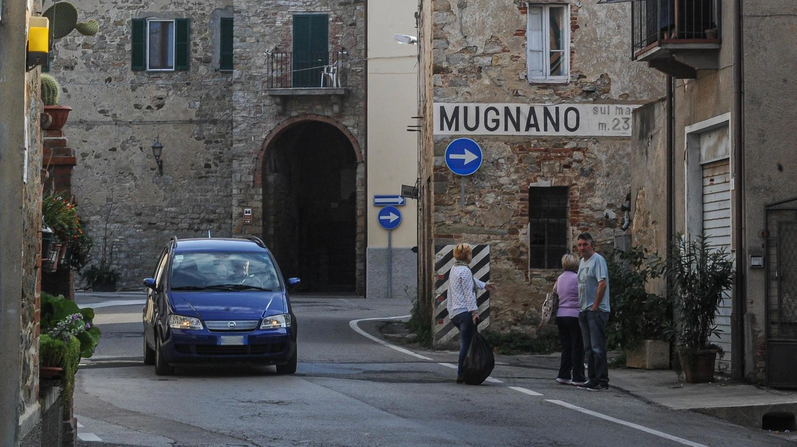 "Paese vivo, lasciato però nel degrado"