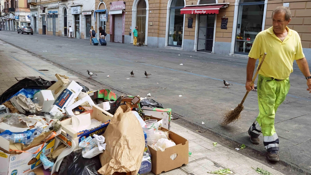 Saranno installate le telecamere di videosorveglianza nell’area di via dei Sandroni, nella zona industriale di Altopascio. L’obiettivo è contrastare il...