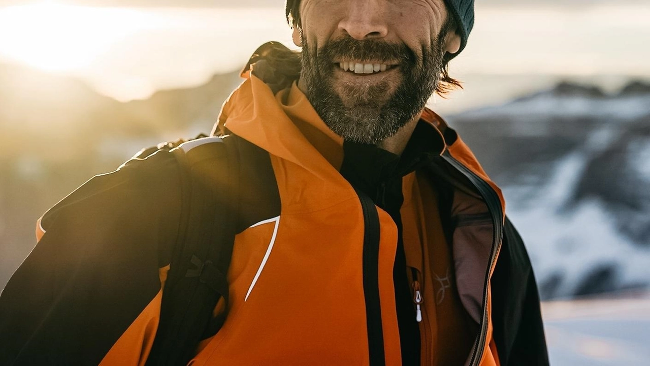 L'alpinista Hervé Barmasse sarà protagonista domani sera al Dynamo Camp di Limestre, raccontando la montagna e la sua fragilità. Un evento organizzato dal Cai Montagna Pistoiese.