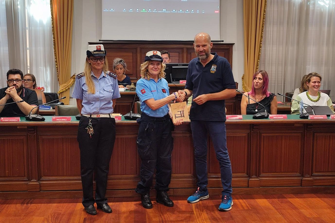 Il sindaco di Cascina ringrazia e saluta Virgili