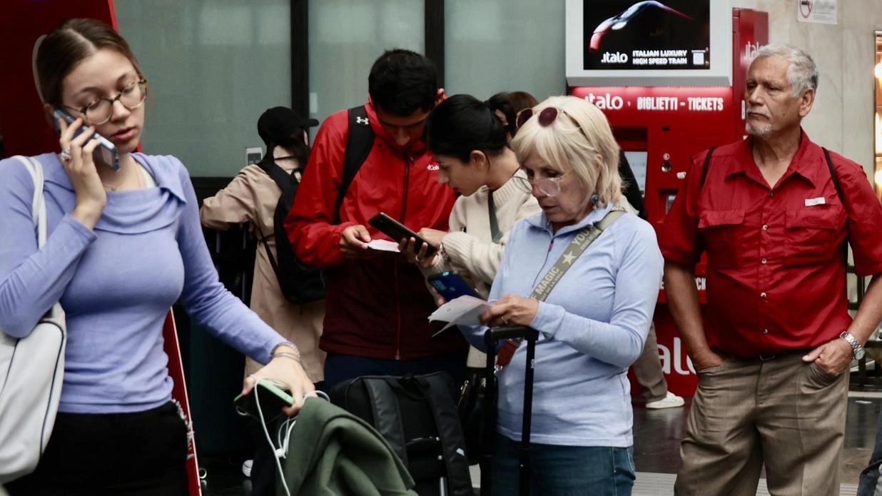 Ieri lo stop di 24 ore del personale delle Ferrovie ha bloccato anche il nodo di Firenze. In Mugello si torna alla normalità: studenti e lavoratori potranno viaggiare di nuovo sui binari.