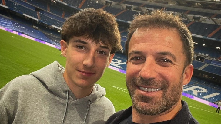 Tobias Del Piero con il padre. Il sedicenne va all'Empoli, nell'Under 18