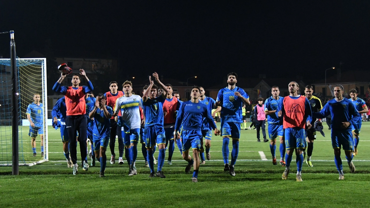 Benevento-Carrarese, maxischermo allo stadio