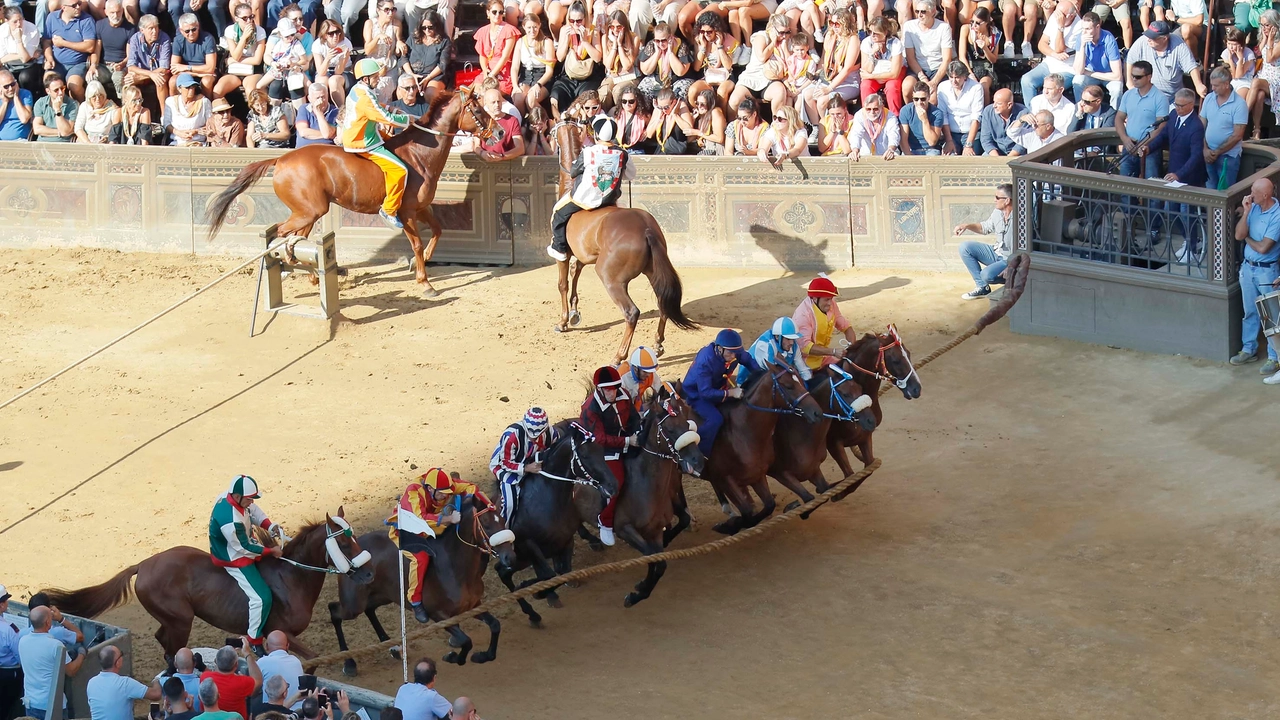 Siena, la seconda prova del Palio va all’Oca