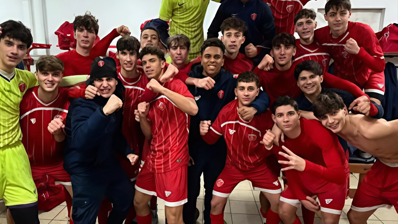 La festa dell’Under 17 del Perugia dopo il successo