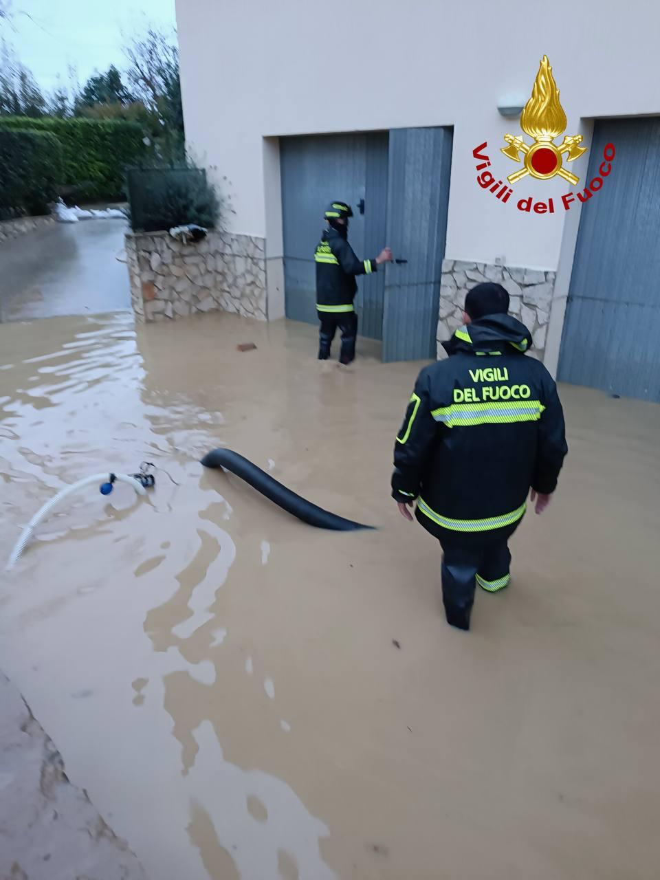 Il maltempo si abbatte su Perugia: allagamenti e smottamenti