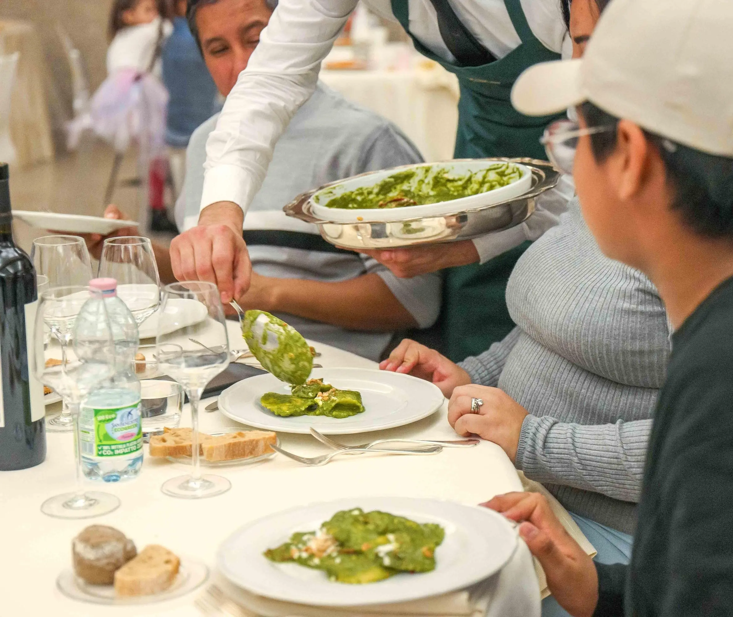 Nel nome di Fratel Gian Piero. Pranzo di solidarietà alla parrocchia San Pio X. Poi un concerto-omaggio