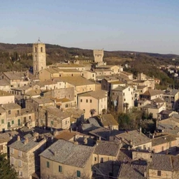 A San Casciano dei Bagni arrivano i corsi gratuiti per il “patentino dell’ospitalità”